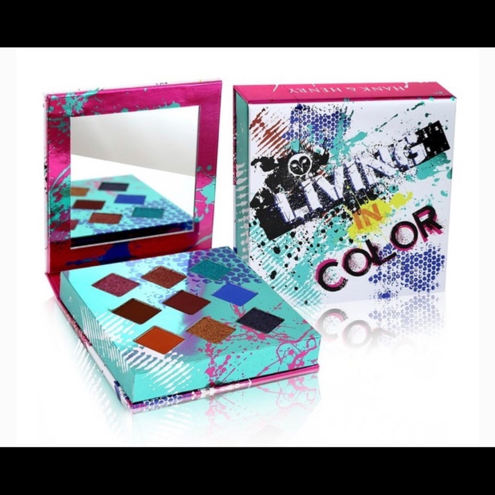 Hank & Henry Living in Color eyeshadow palette